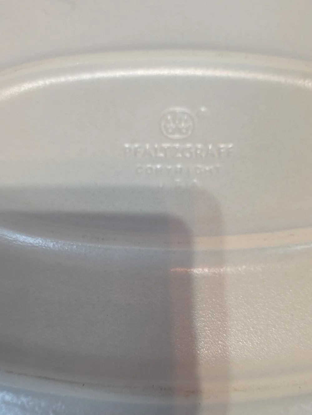 Pfaltzgraff Yorktowne Oval Serving Platter 13.5